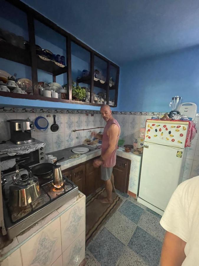 לינה וארוחת בוקר אסאוירה Cap Sim Surf House מראה חיצוני תמונה
